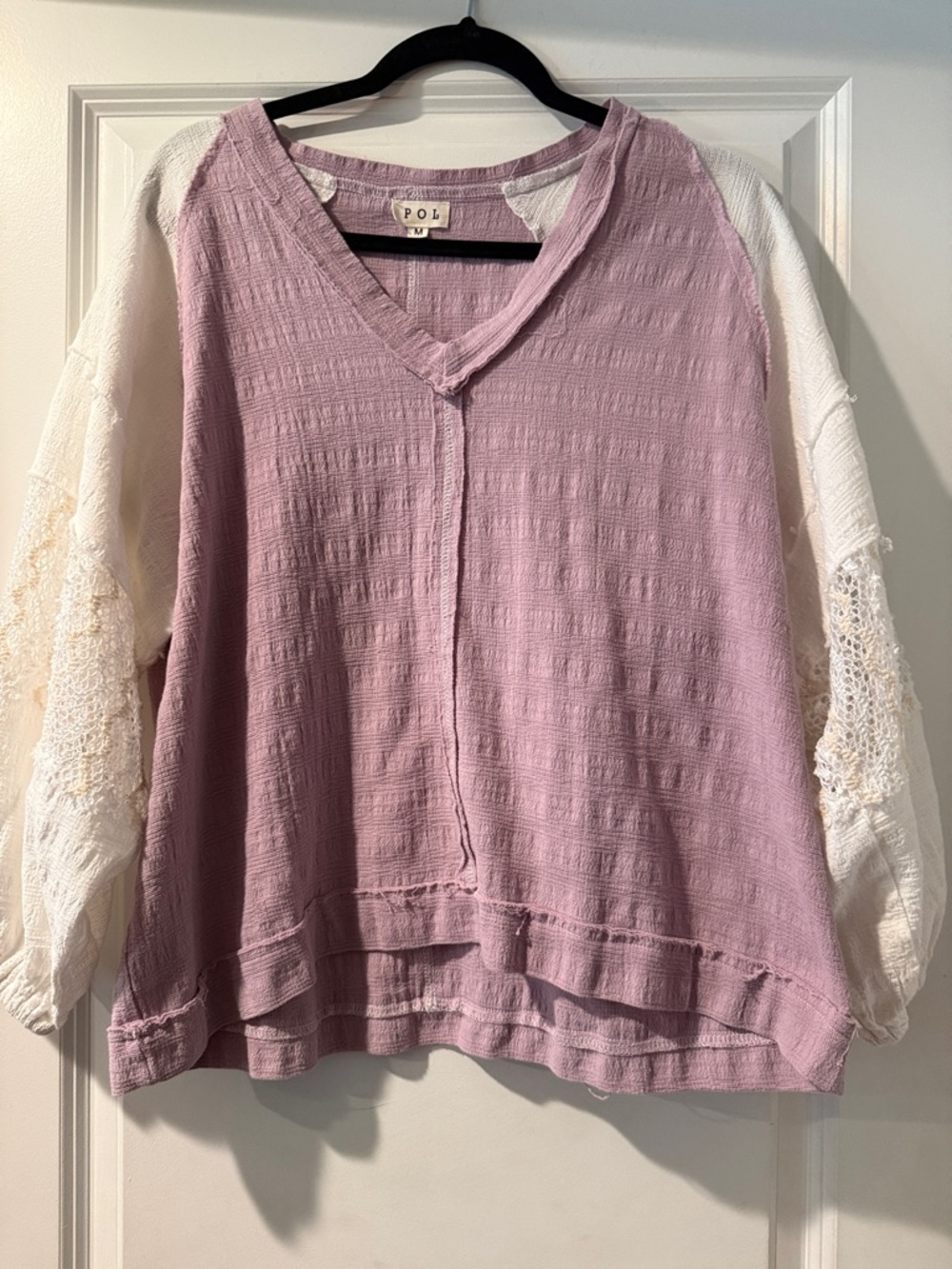 POL Lavender-Pink Gauze V-Neck Tunic with Cream Lace Sleeves